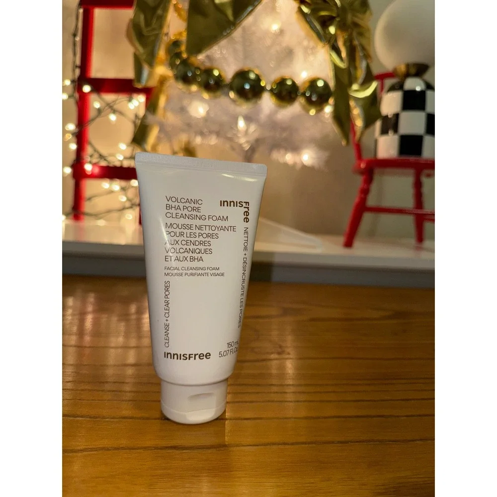 Innisfree Volcanic‎ BHA Pore Cleansing Foam Facial Wash 150ml 5.07 Fl Oz